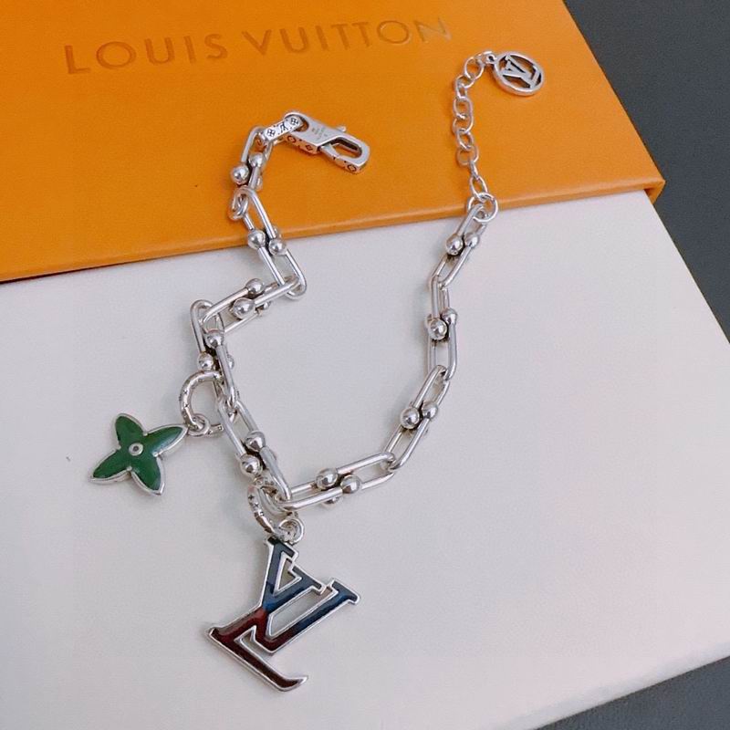 LV Bracelet 03lyr236